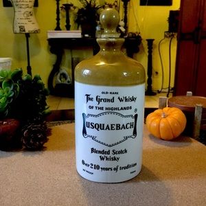 Vintage Old Rare The Grand Whisky Highlands Jug